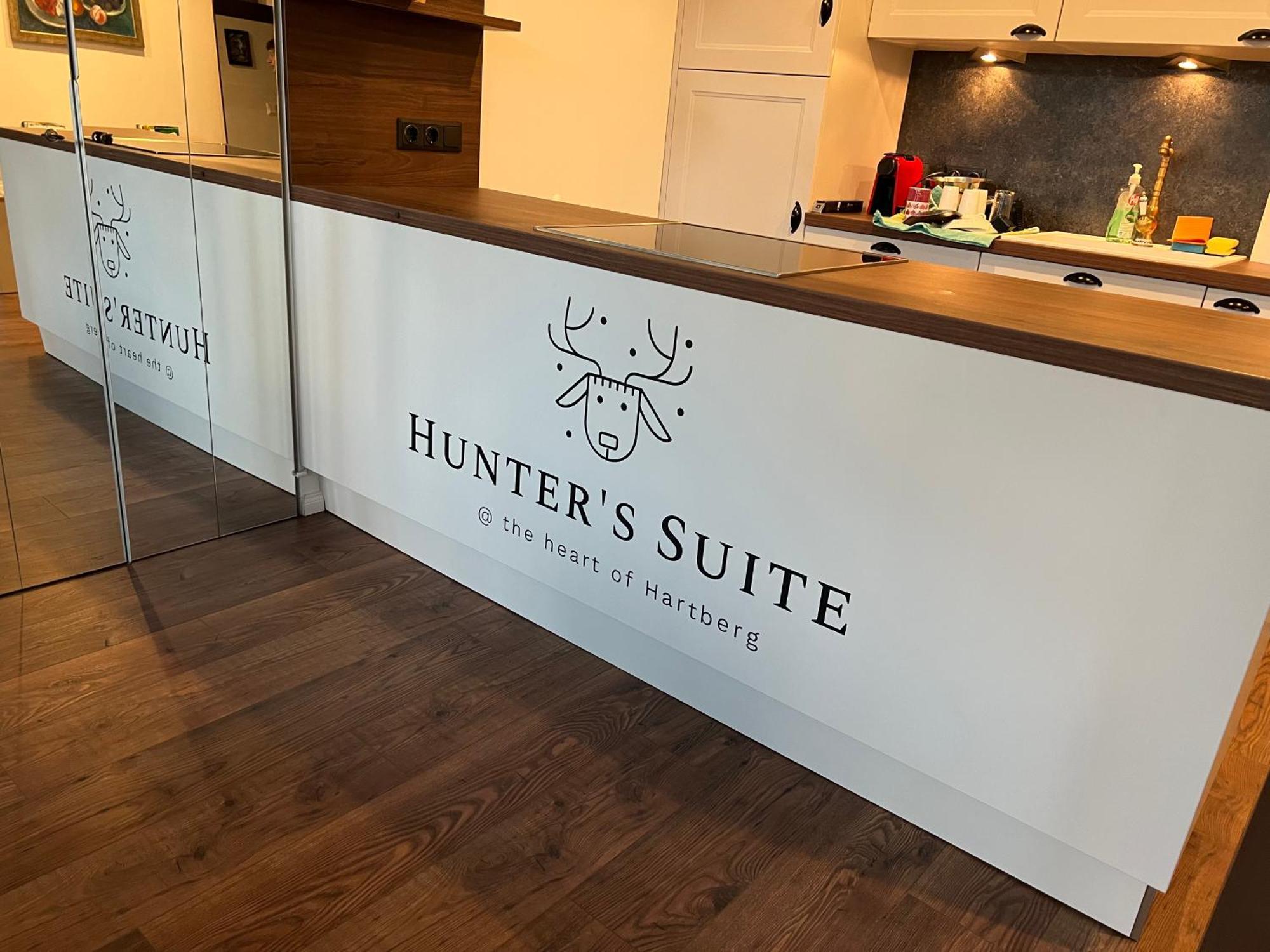 "Hunter'S Suite"- At The Heart Of Hartberg I Parking Exterior photo